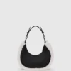 Schultertasche aus Lammfell mit Mondmotiv