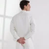 SHIRT MIT KONTRASTSTICHEN SHIRT MIT KONTRASTSTICHEN