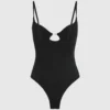 Signature-Body mit hohem Beinausschnitt Signature-Body mit hohem Beinausschnitt