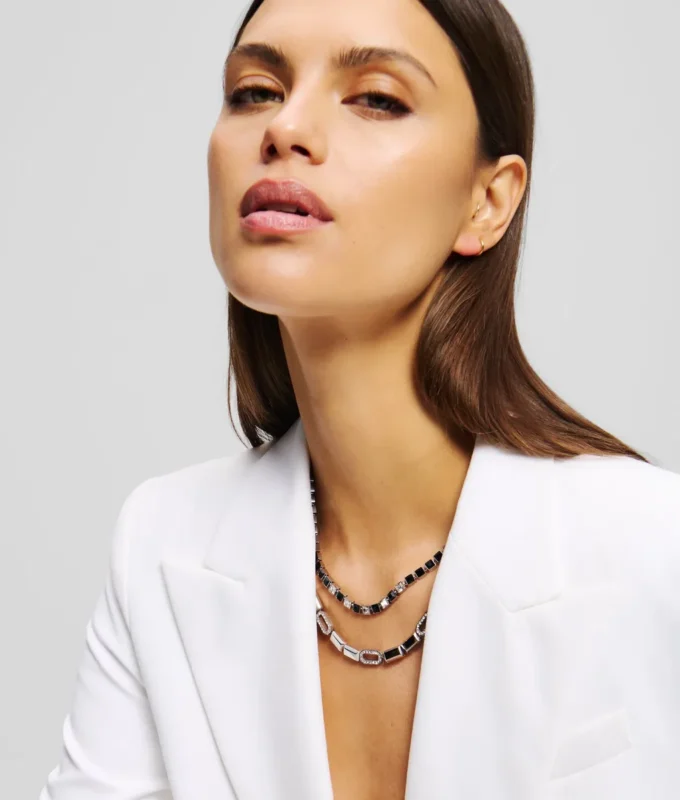SIGNATURE PAVÉ CRYSTALS NECKLACE SIGNATURE PAVÉ CRYSTALS NECKLACE
