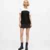 Signature-T-Shirt in Monochrom Signature-T-Shirt in Monochrom