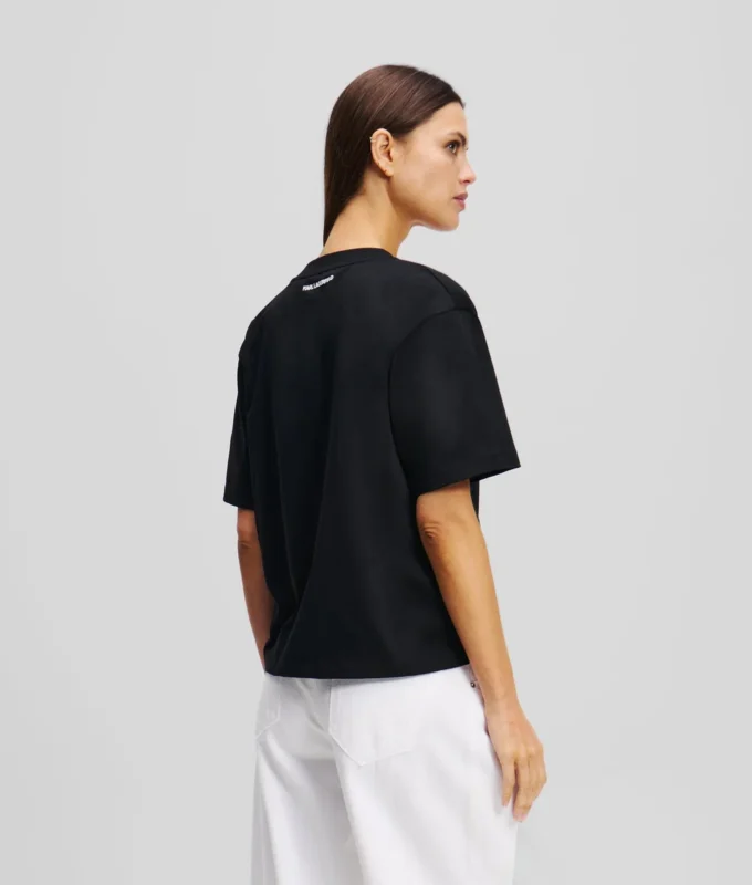 SIGNATURE V-NECK T-SHIRT SIGNATURE V-NECK T-SHIRT