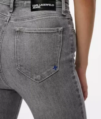 Skinny-Jeans mit hoher Taille Skinny-Jeans mit hoher Taille