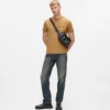 SLIM-FIT T-SHIRT