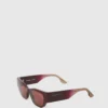 Sonnenbrille mit tiefen Bügeln