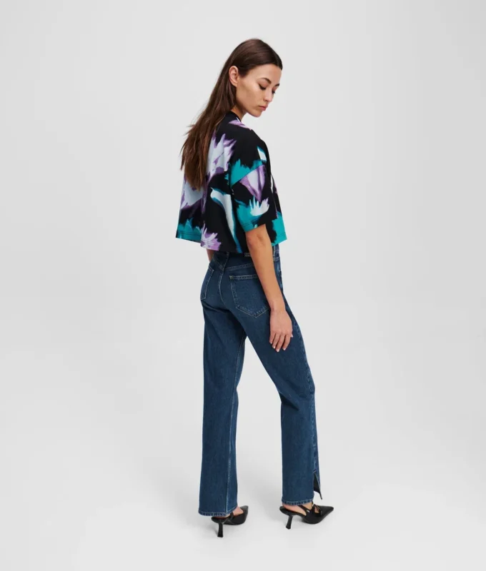 STRAIGHT-JEANS MIT SPLIT-SAUM UND HOHER TAILLE STRAIGHT-JEANS MIT SPLIT-SAUM UND HOHER TAILLE