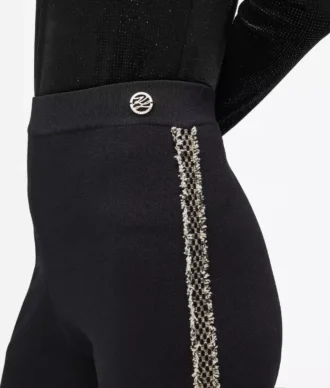 Strickhose mit Bouclé-Details Strickhose mit Bouclé-Details