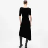 Strickkleid mit Gürtel Strickkleid mit Gürtel