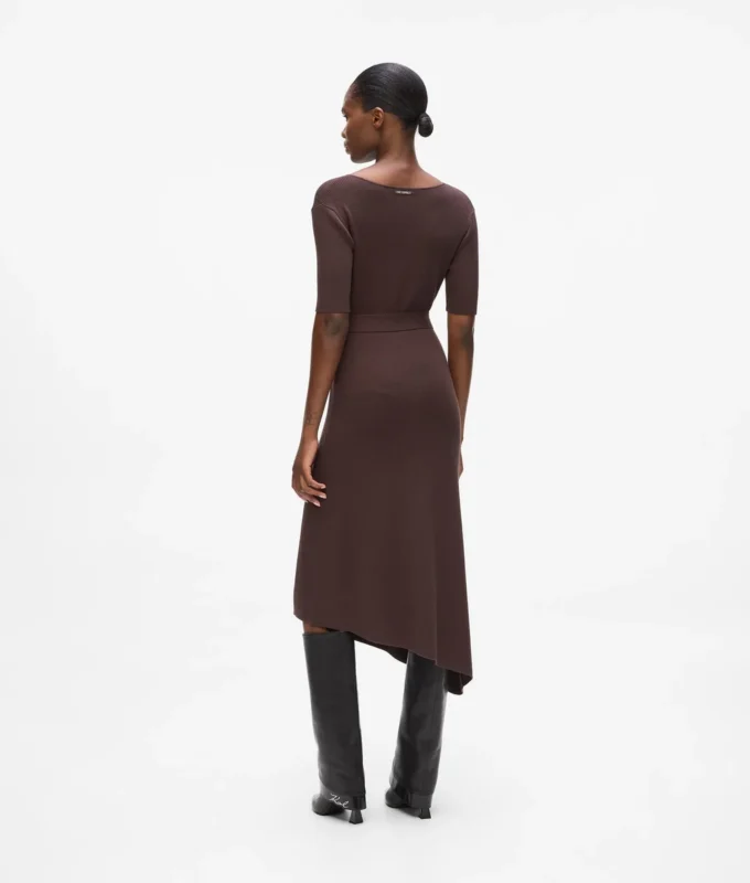 Strickkleid mit Gürtel