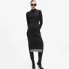Strickkleid mit Logo Strickkleid mit Logo