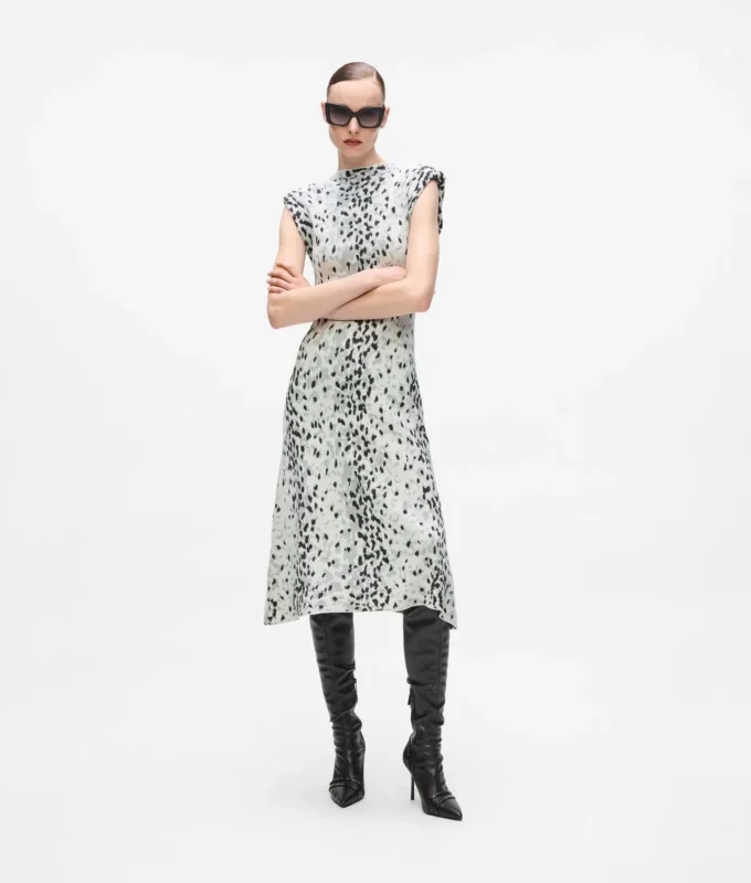 Strickkleid mit Schneeleopardenmuster
