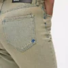 STUDDED HIGH-RISE STRAIGHT JEANS STUDDED HIGH-RISE STRAIGHT JEANS