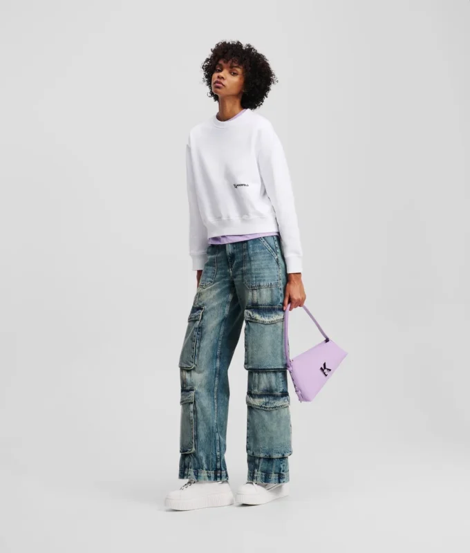 SWEATSHIRT MIT BLUMENMUSTER SWEATSHIRT MIT BLUMENMUSTER