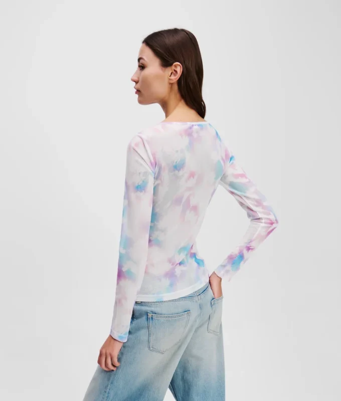 T-SHIRT MIT BLUMENMUSTER T-SHIRT MIT BLUMENMUSTER