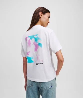 T-SHIRT MIT BLUMENPRINT