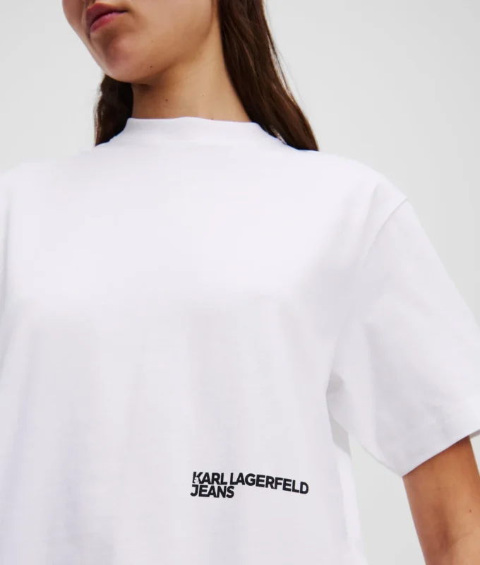 T-SHIRT MIT BLUMENPRINT T-SHIRT MIT BLUMENPRINT