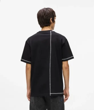 T-Shirt mit Kontrastnähten