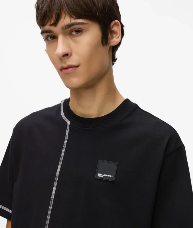 T-Shirt mit Kontrastnähten