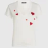 T-Shirt mit V-Ausschnitt und Herzen T-Shirt mit V-Ausschnitt und Herzen