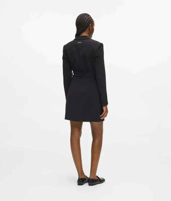 Tailliertes Blazerkleid