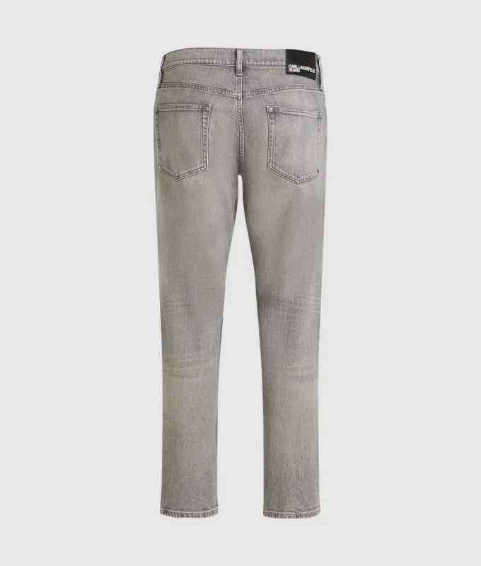Tapered Jeans