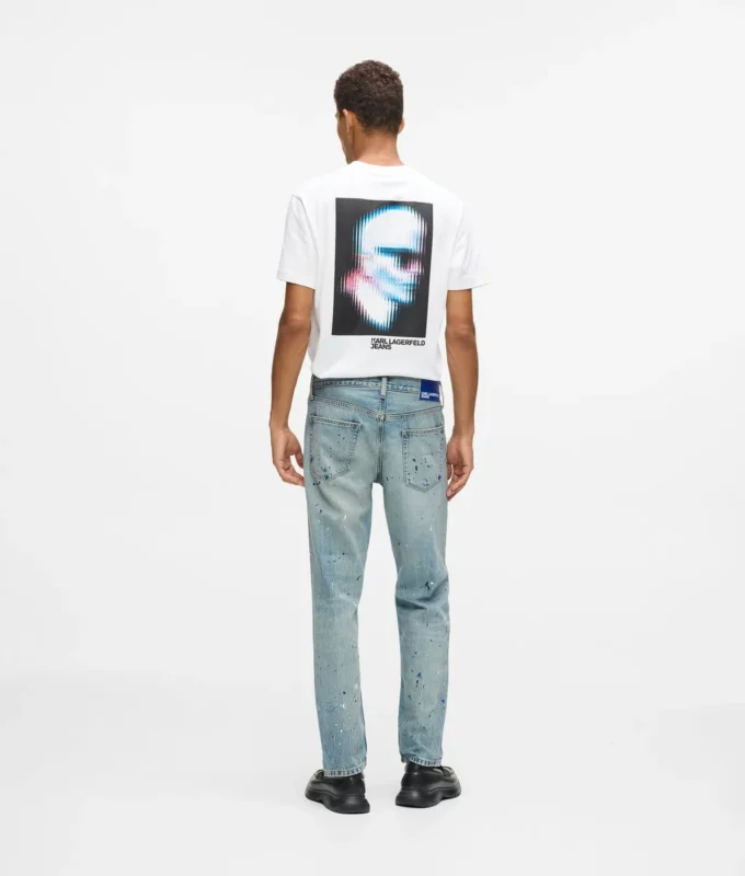 Tapered Jeans mit Farbspritzern Tapered Jeans mit Farbspritzern