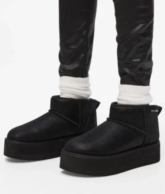 Thermo-Stiefeletten zum Hineinschlüpfen Thermo-Stiefeletten zum Hineinschlüpfen