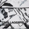 Umhängetasche mit durchgehendem Grafikprint