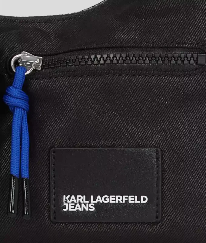 UTILITY-SCHULTERTASCHE AUS BESCHICHTETEM DENIM
