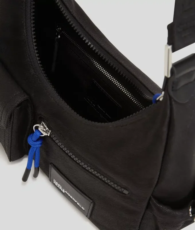 UTILITY-SCHULTERTASCHE AUS BESCHICHTETEM DENIM