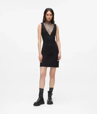 V-Ausschnitt-Kleid aus Strass-Mesh
