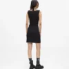 V-Ausschnitt-Kleid aus Strass-Mesh