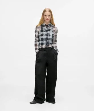 Weit geschnittene Hose
