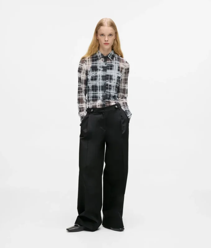 Weit geschnittene Hose Weit geschnittene Hose