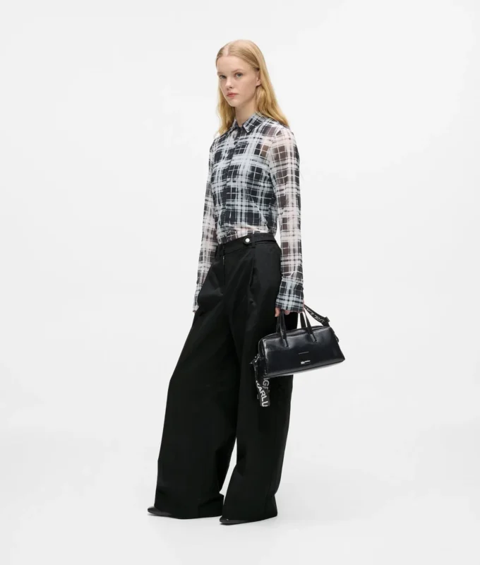 Weit geschnittene Hose Weit geschnittene Hose