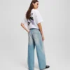 WEITE JEANS MIT PLISSEEFALTEN WEITE JEANS MIT PLISSEEFALTEN