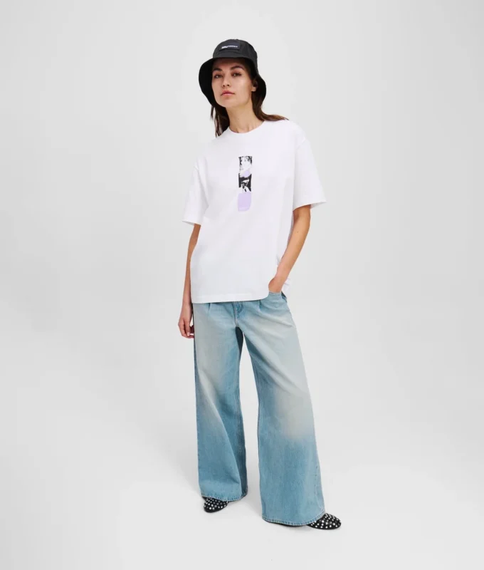 WEITE JEANS MIT PLISSEEFALTEN WEITE JEANS MIT PLISSEEFALTEN